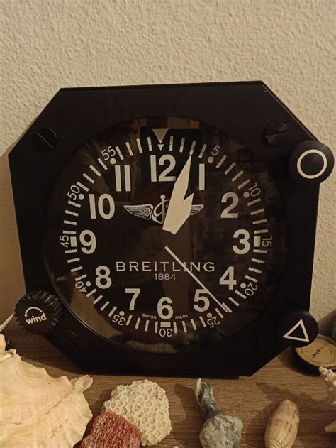 breitling wanduhr|was kostet eine breitling uhr.